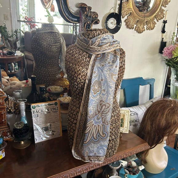 Vintage Silk Paisley Scarf - Picture 3 of 5